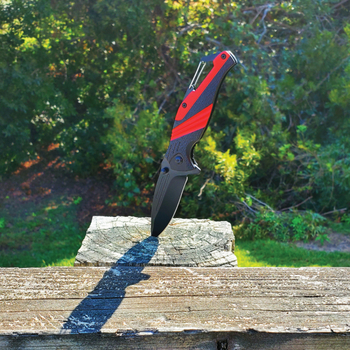 Folding Stainless Steel Knife W/Carabiner